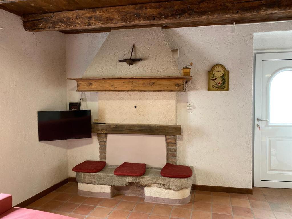 Casa Vacanze Il Melograno Tremosine Dış mekan fotoğraf