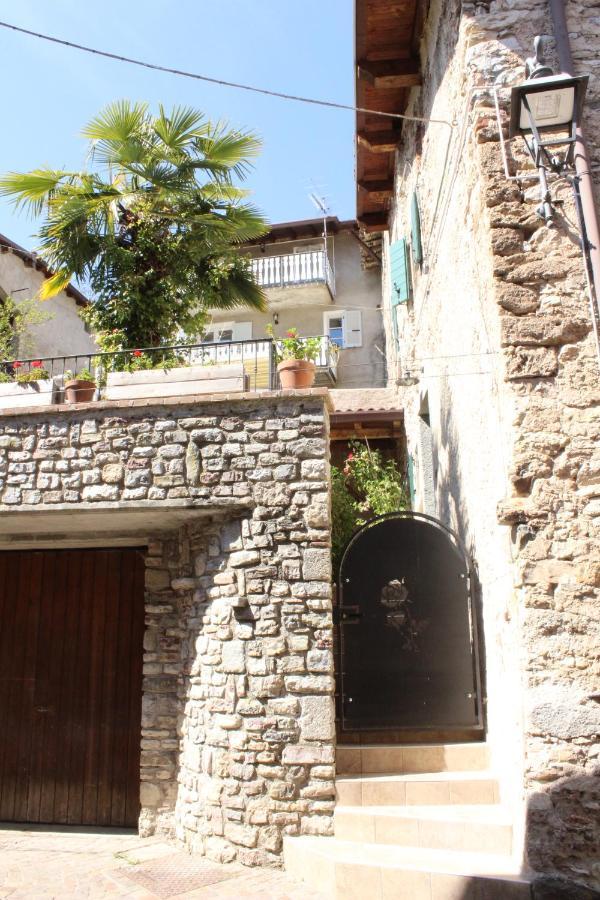 Casa Vacanze Il Melograno Tremosine Dış mekan fotoğraf